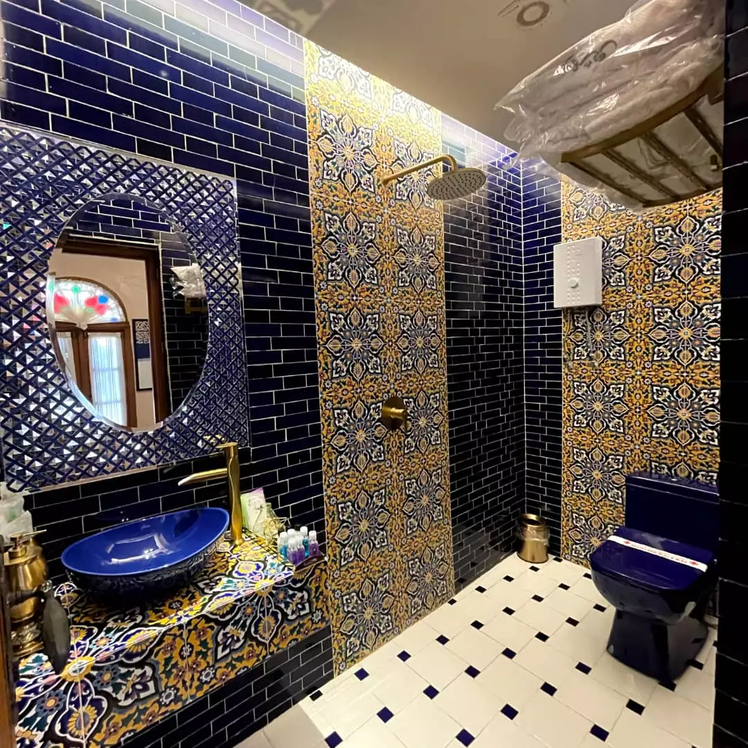 Alibaba https://cdn.alibaba.ir/ostorage/hotel-accommodation-images/68494225a1e6f83605b73797_لاجورد 2.webp